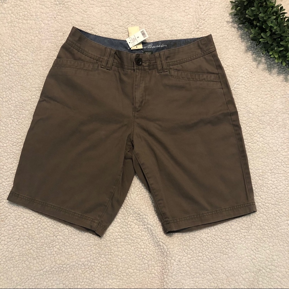 Eddie Bauer Shorts Size 8 NWT Legend wash fossil
